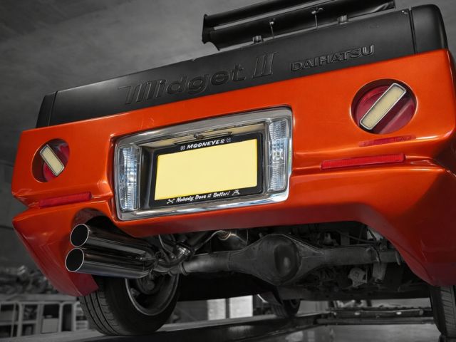 Custom exhaust system for DAIHATSU Midget II with ATRAI Turbo engine swap.
We achieved a perfect fitment using 3D scanning and CAD design technology, eliminating the need for long-term vehicle storage during the fabrication process.
The vertical dual tailpipes are 60.5mm in diameter, following the owner's preferred styling.
High-quality TIG welding and a high-flow silencer structure designed specifically for the turbocharger.
Masterpiece of Japanese craftsmanship.
https://exart.co.jp/

#exart #exart_japan #daihatsu #midget2 #midget #customexhaust #exhaust #tigwelding #3Dscanning #JDM